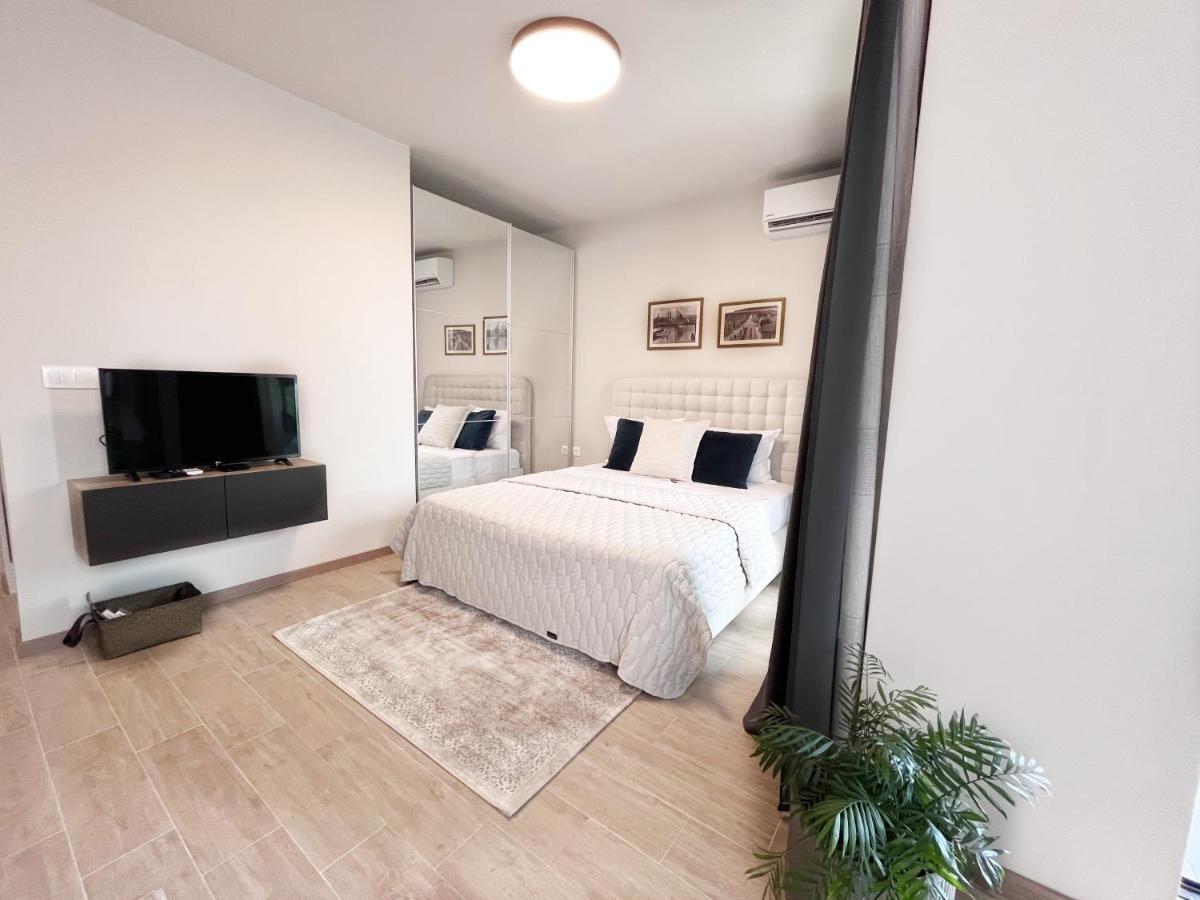 Azur Alegria Studio - Free Parking & Pool Saints Constantine and Helena Ngoại thất bức ảnh