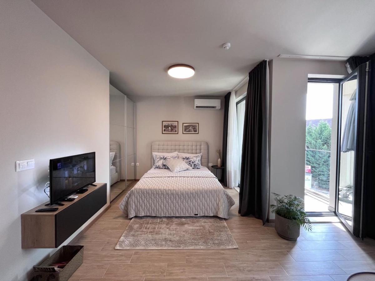 Azur Alegria Studio - Free Parking & Pool Saints Constantine and Helena Ngoại thất bức ảnh